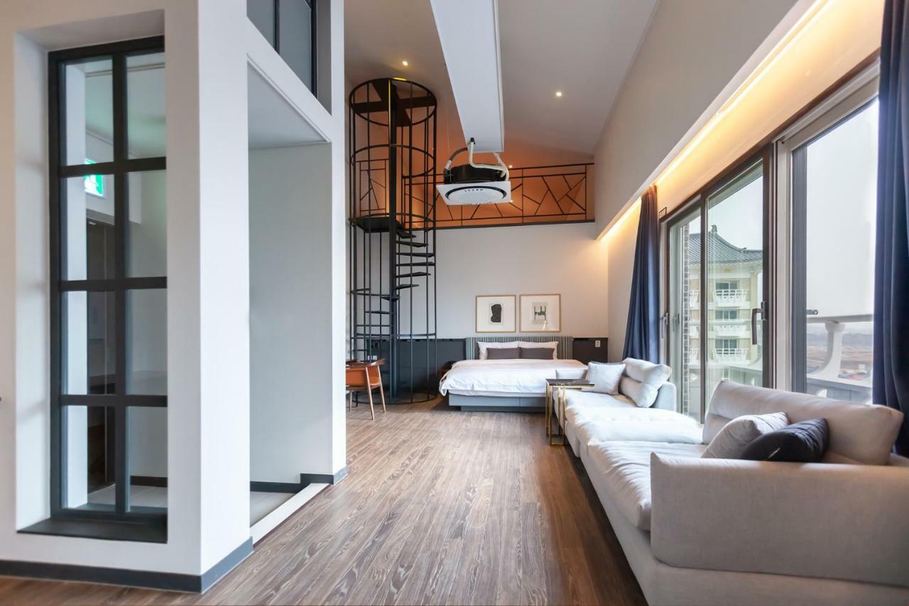 Brown Dot Hotel Kjongdzsu Kültér fotó